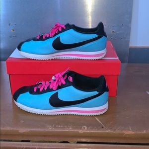 nike cortez